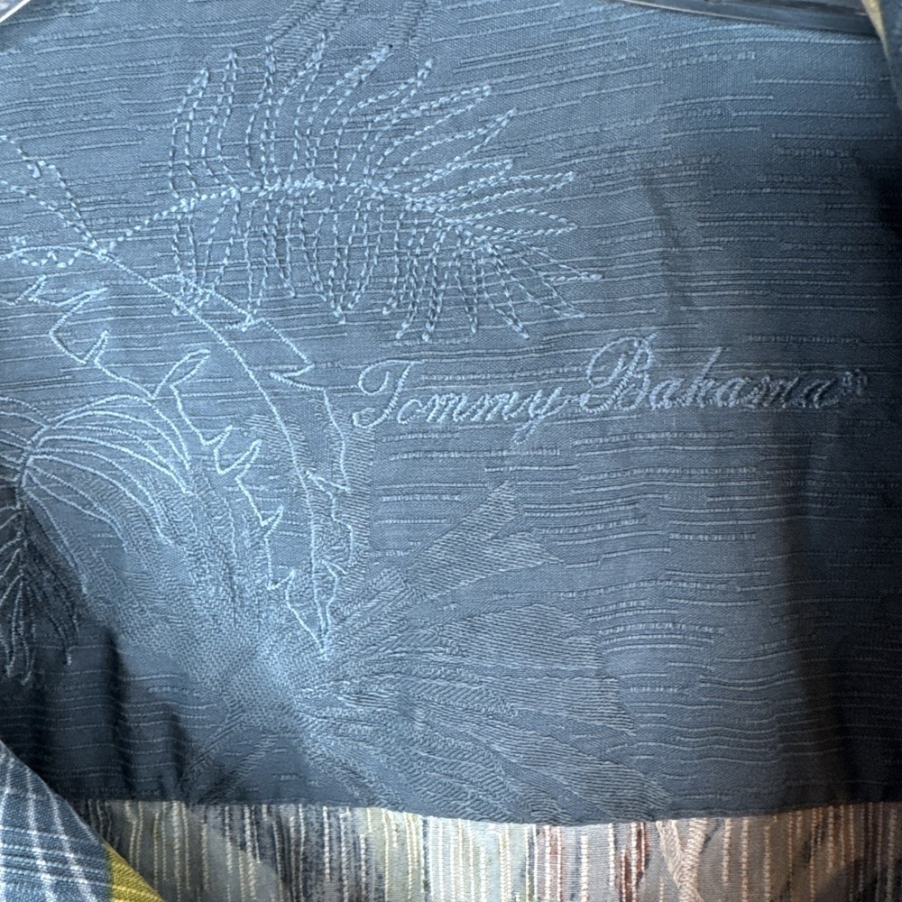 Tommy Bahama 100% Silk Shirt XXL Slate Blue Tropical Floral - Picture 4 of 7